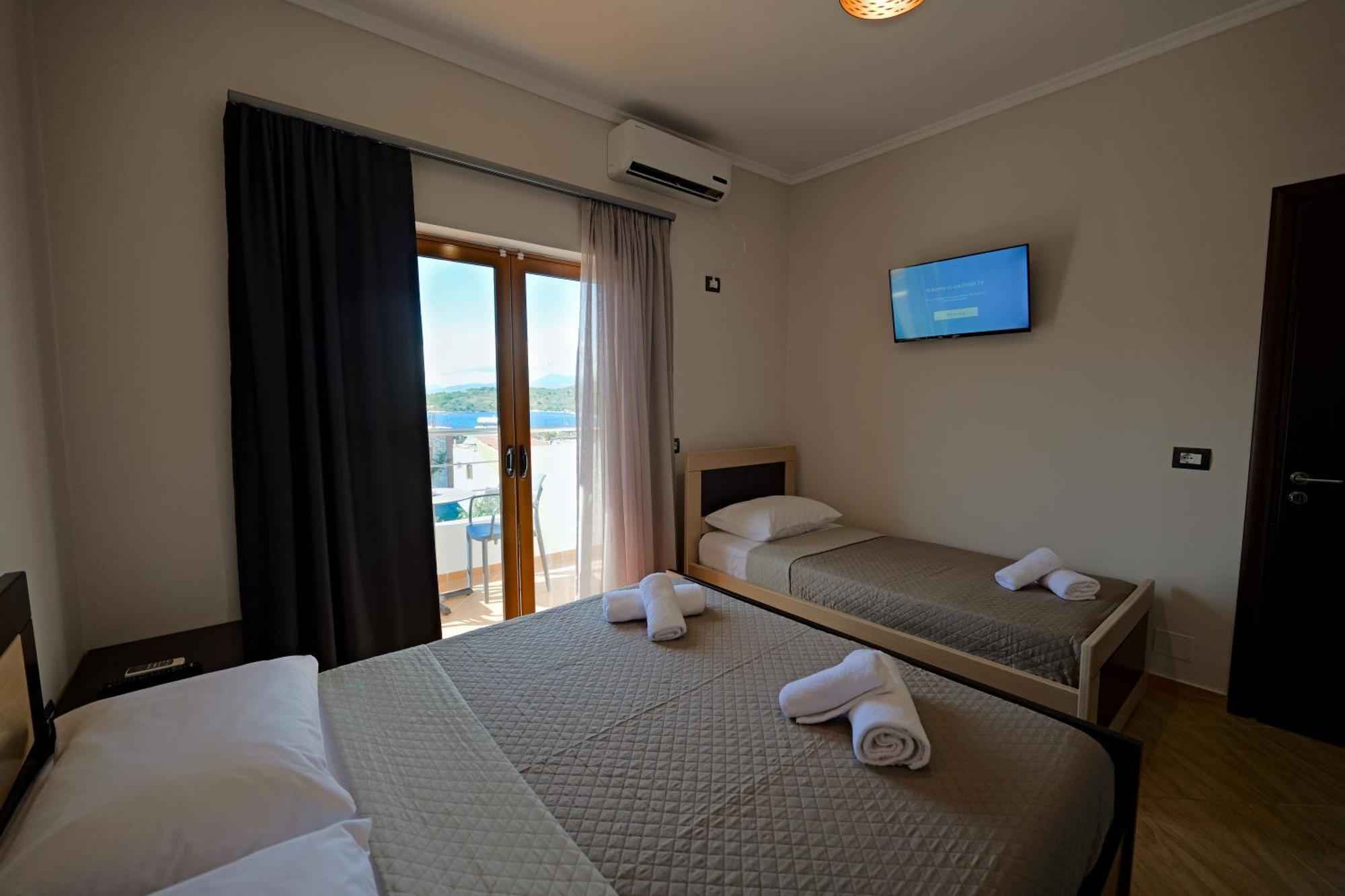 קסאמיל Hotel Deja Vu מראה חיצוני תמונה