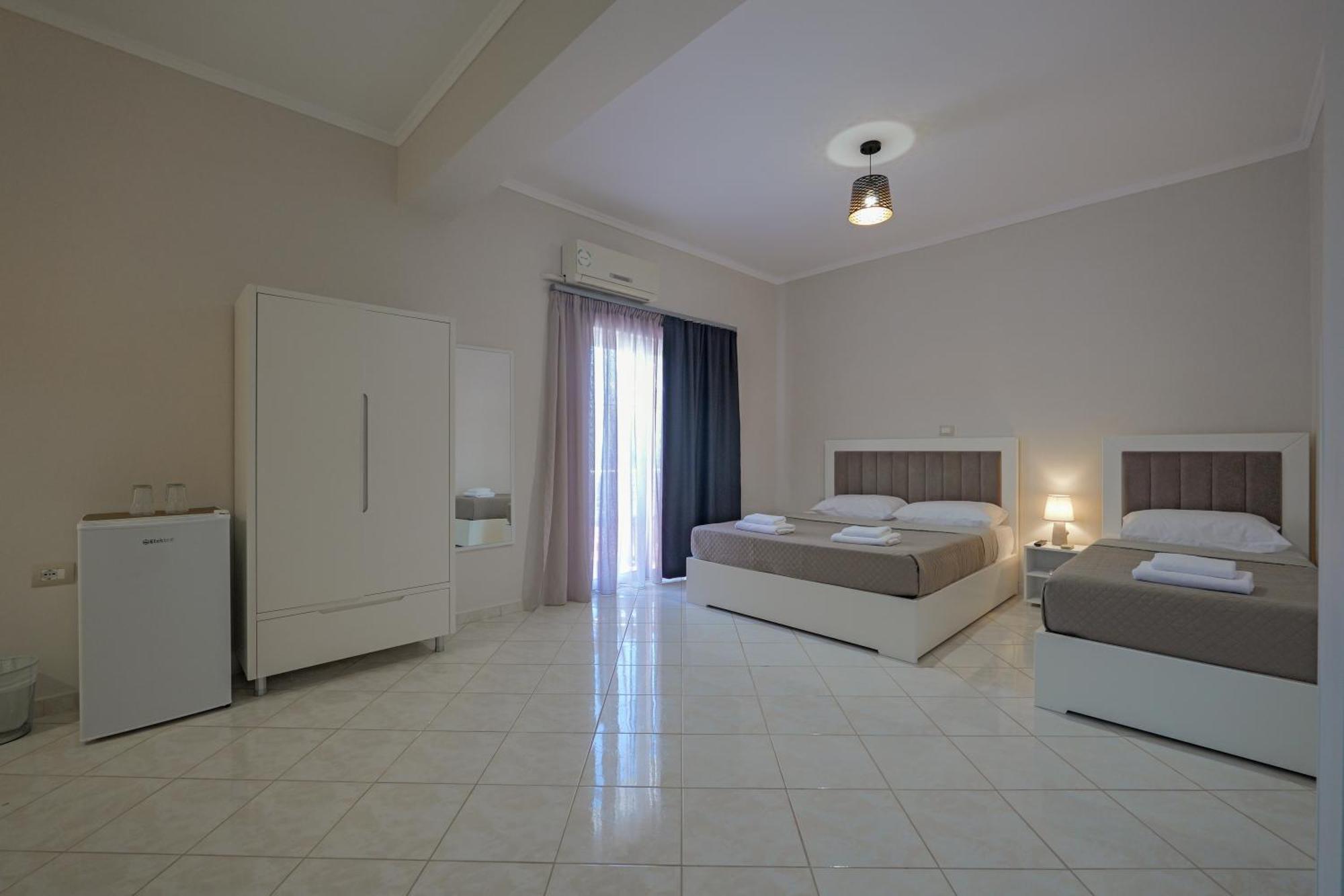קסאמיל Hotel Deja Vu חדר תמונה
