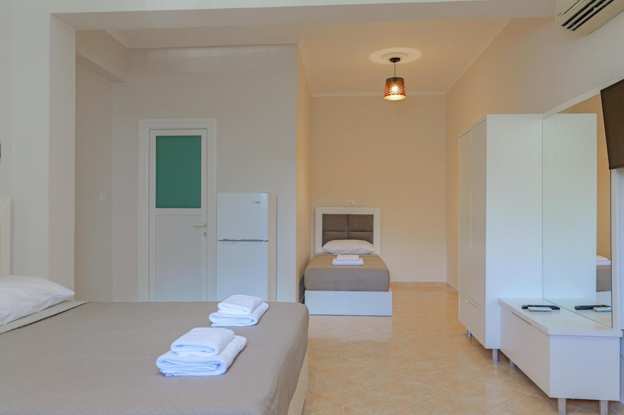 קסאמיל Hotel Deja Vu מראה חיצוני תמונה