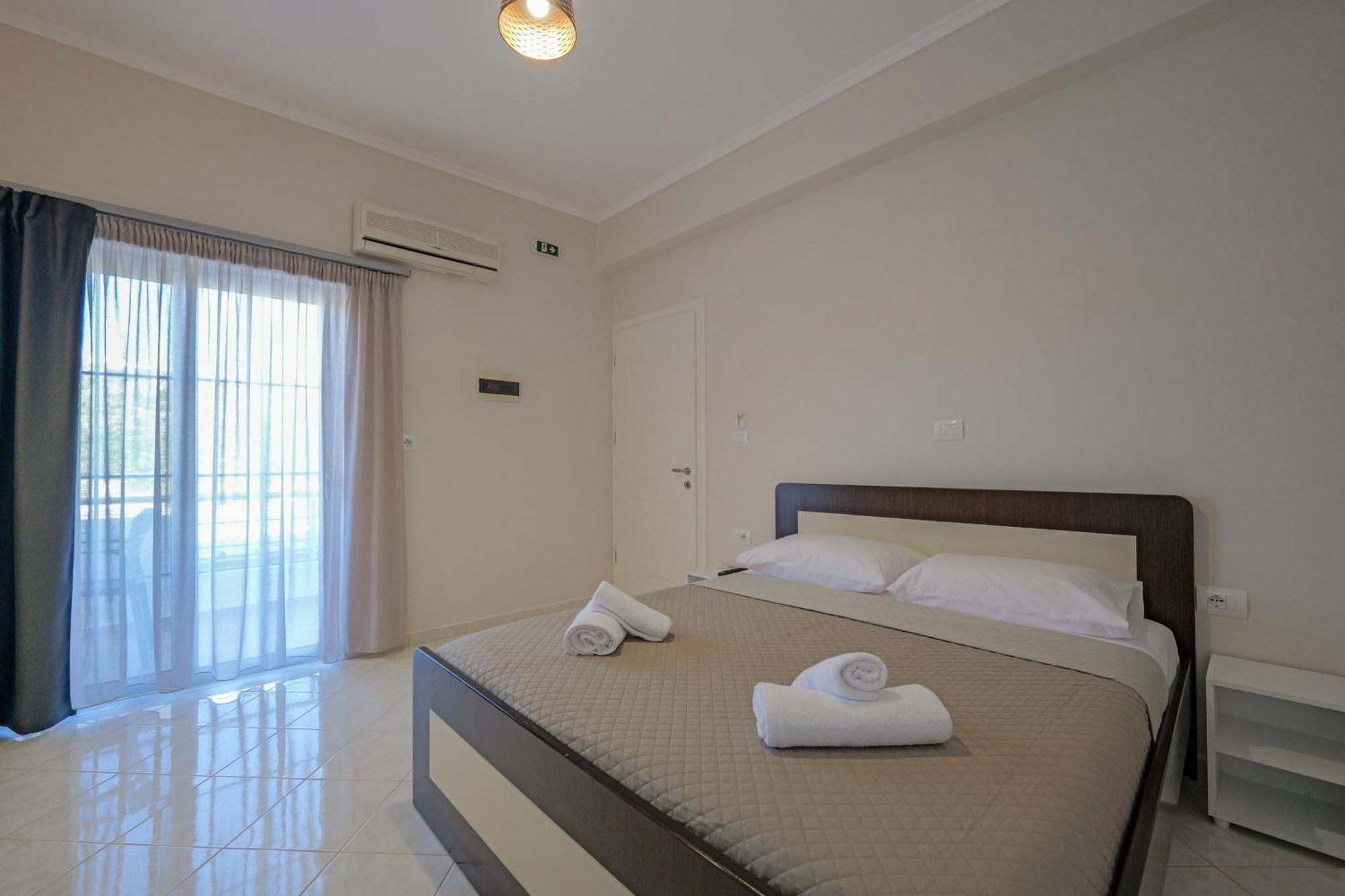 קסאמיל Hotel Deja Vu מראה חיצוני תמונה